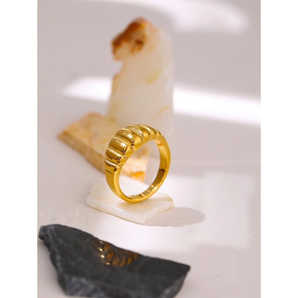 Kelly Ring