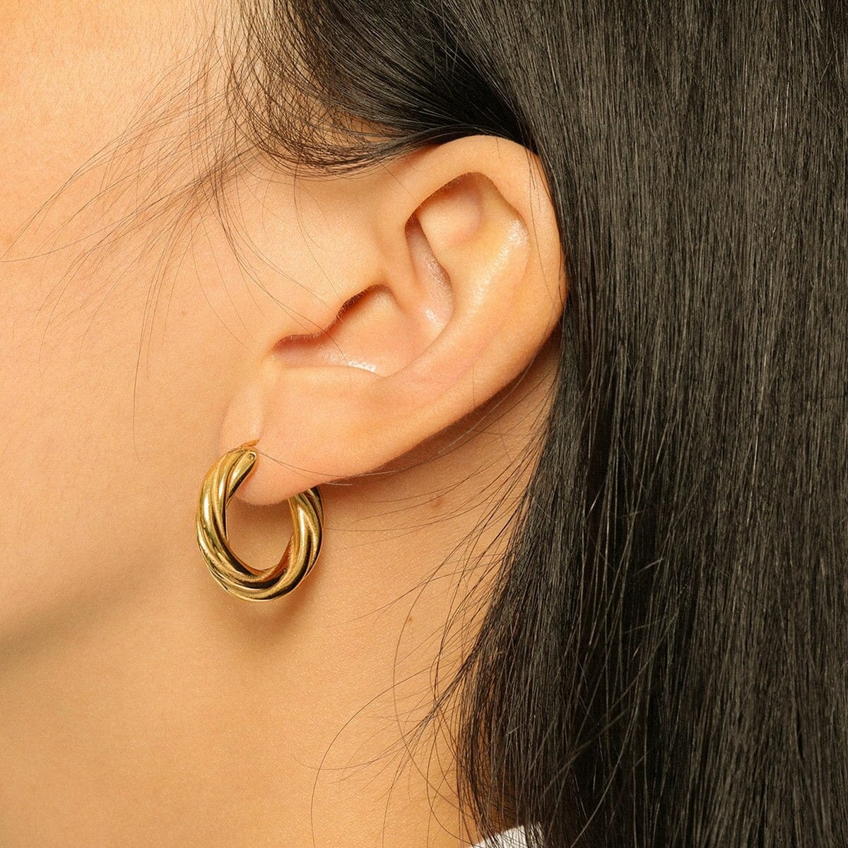 Aria Hoop Earrings