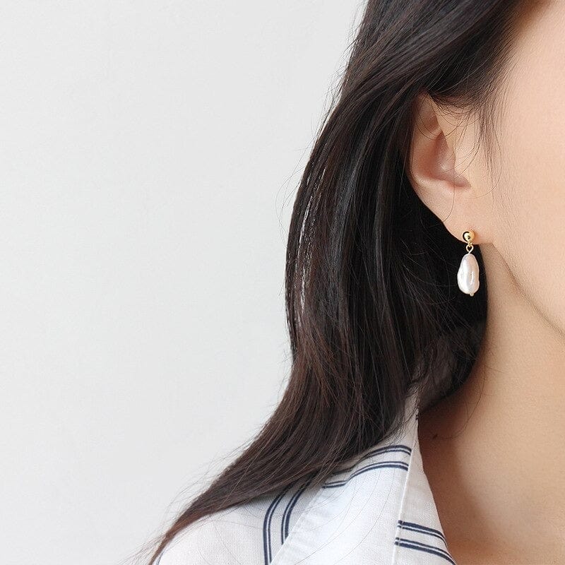 Nora Pearl Earrings