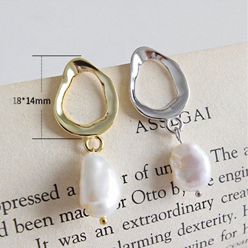 Camilla Pearl Earrings